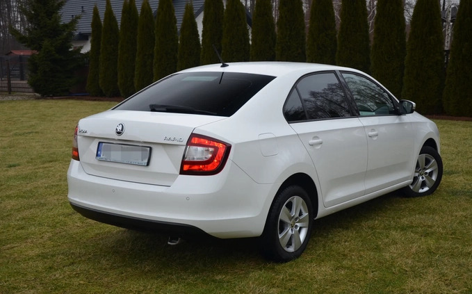 Skoda RAPID cena 54900 przebieg: 61570, rok produkcji 2019 z Wołów małe 326